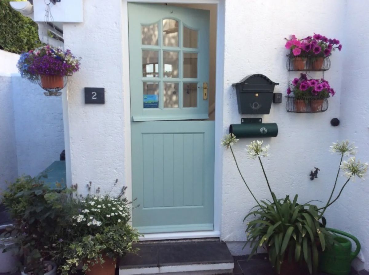 Kings Arms Cottage Front Door